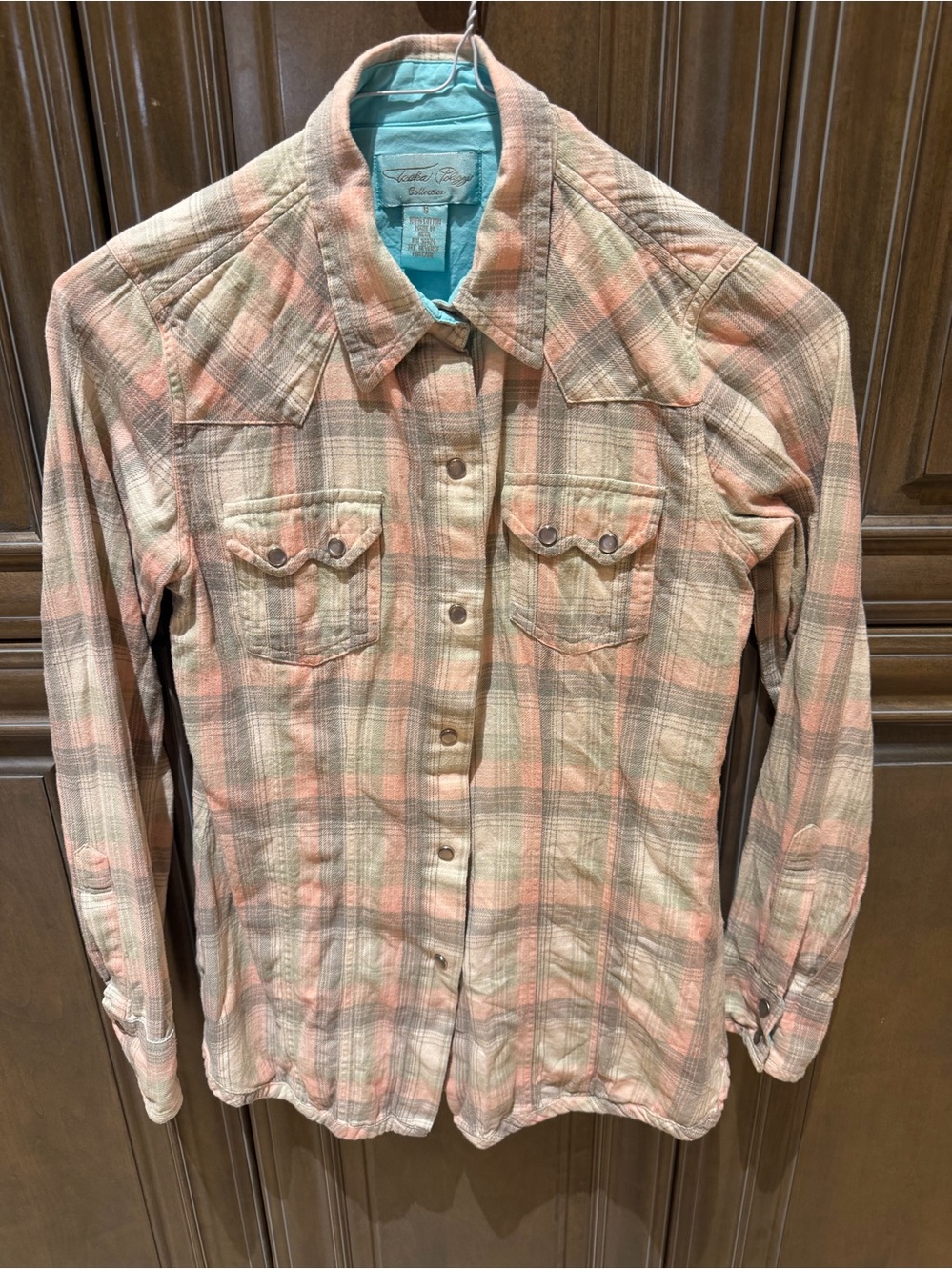 Tasha Polizzi.  Plaid Button-Up Shirt. Lightweight flannel. Small